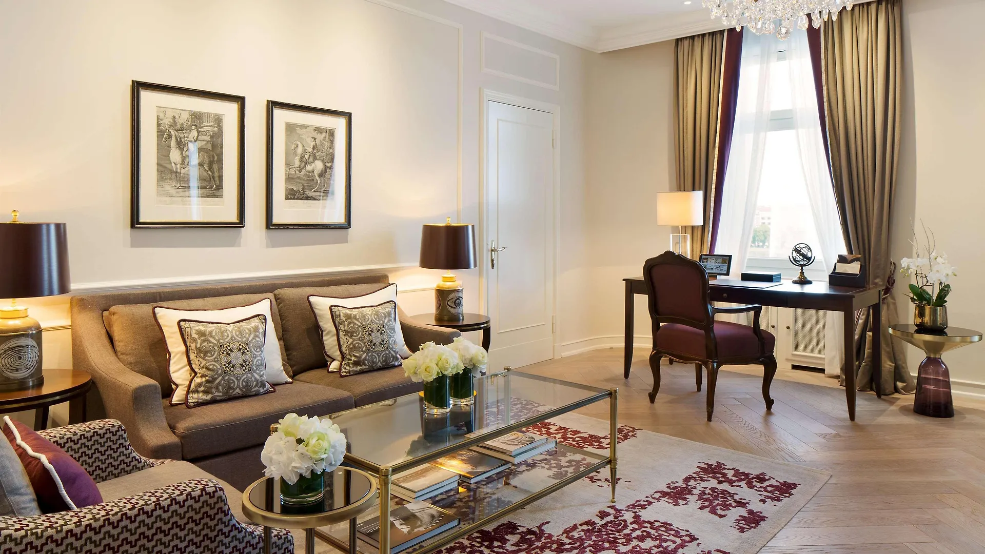 Fairmont Hotel Vier Jahreszeiten Hamburg