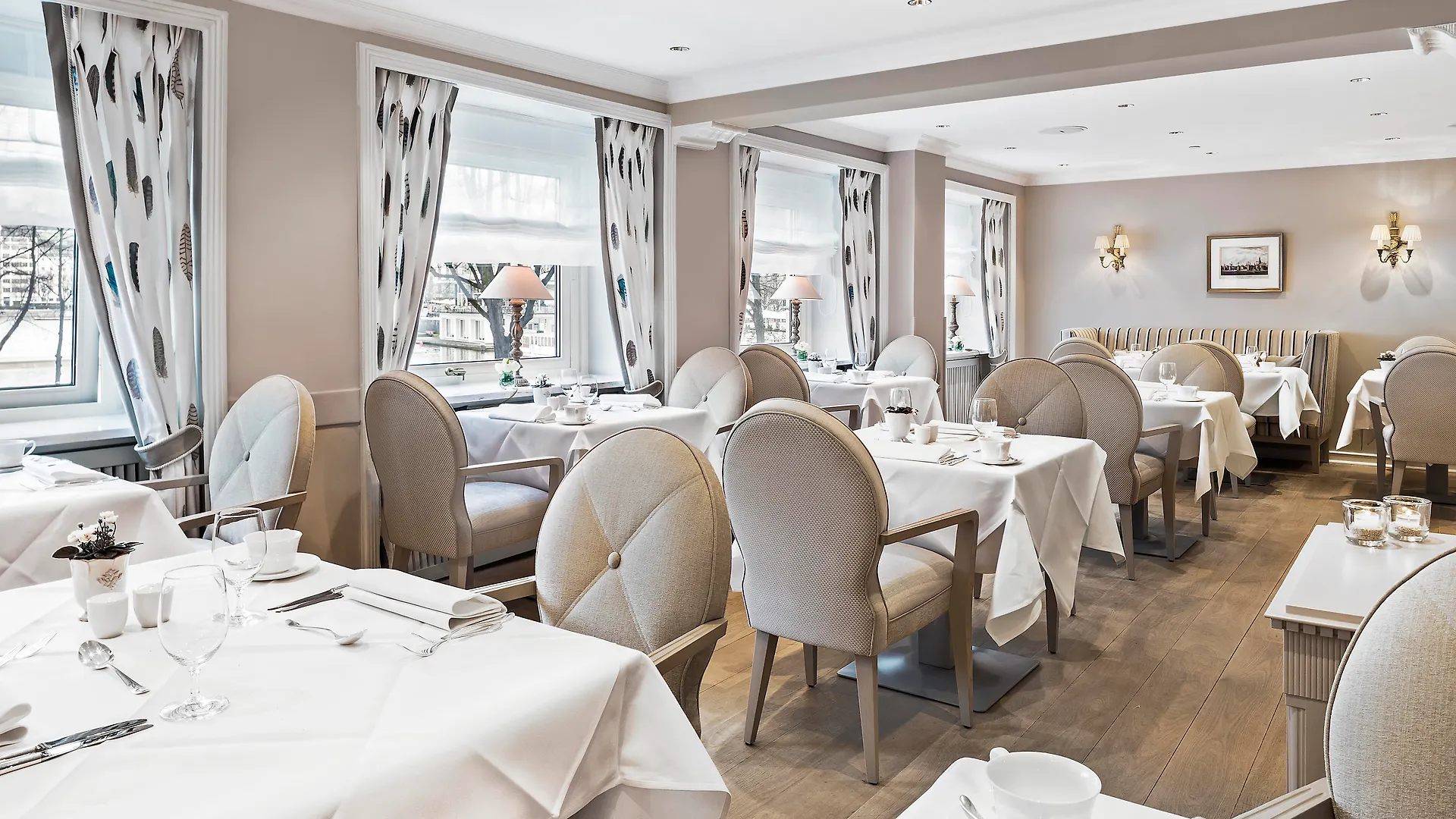 Fairmont Hotel Vier Jahreszeiten Hamburg