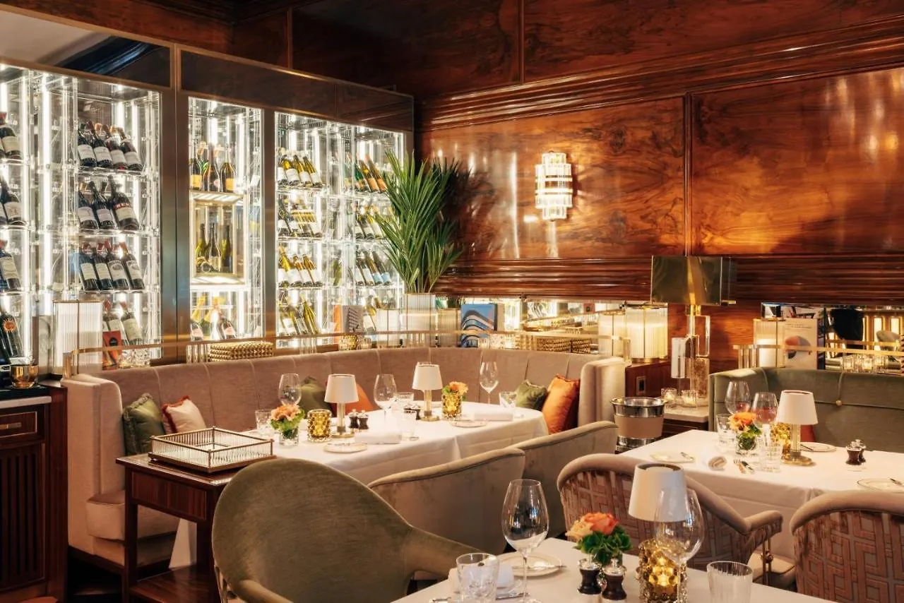 Fairmont Hotel Vier Jahreszeiten Hamburg