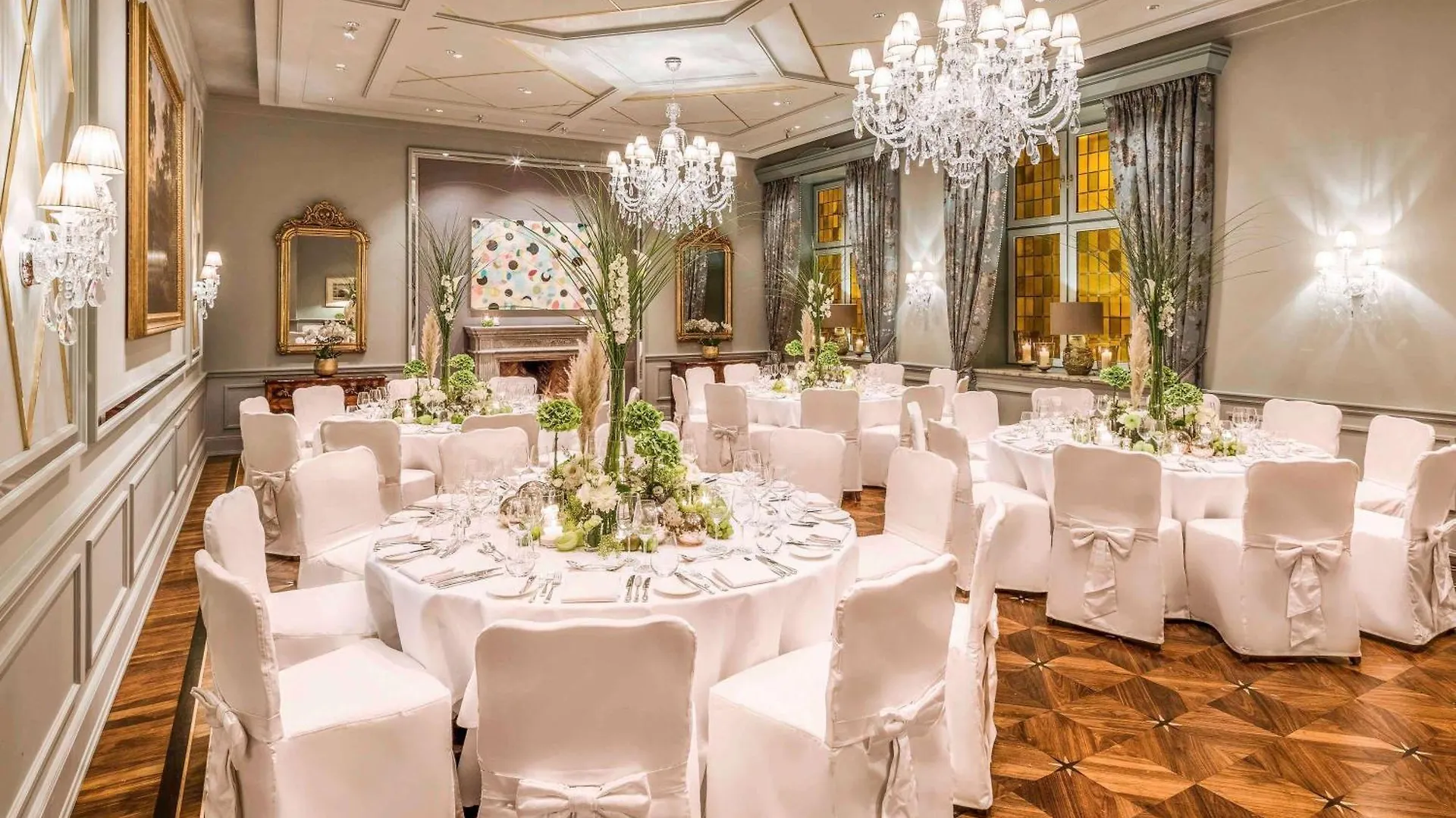 Fairmont Hotel Vier Jahreszeiten Hamburg