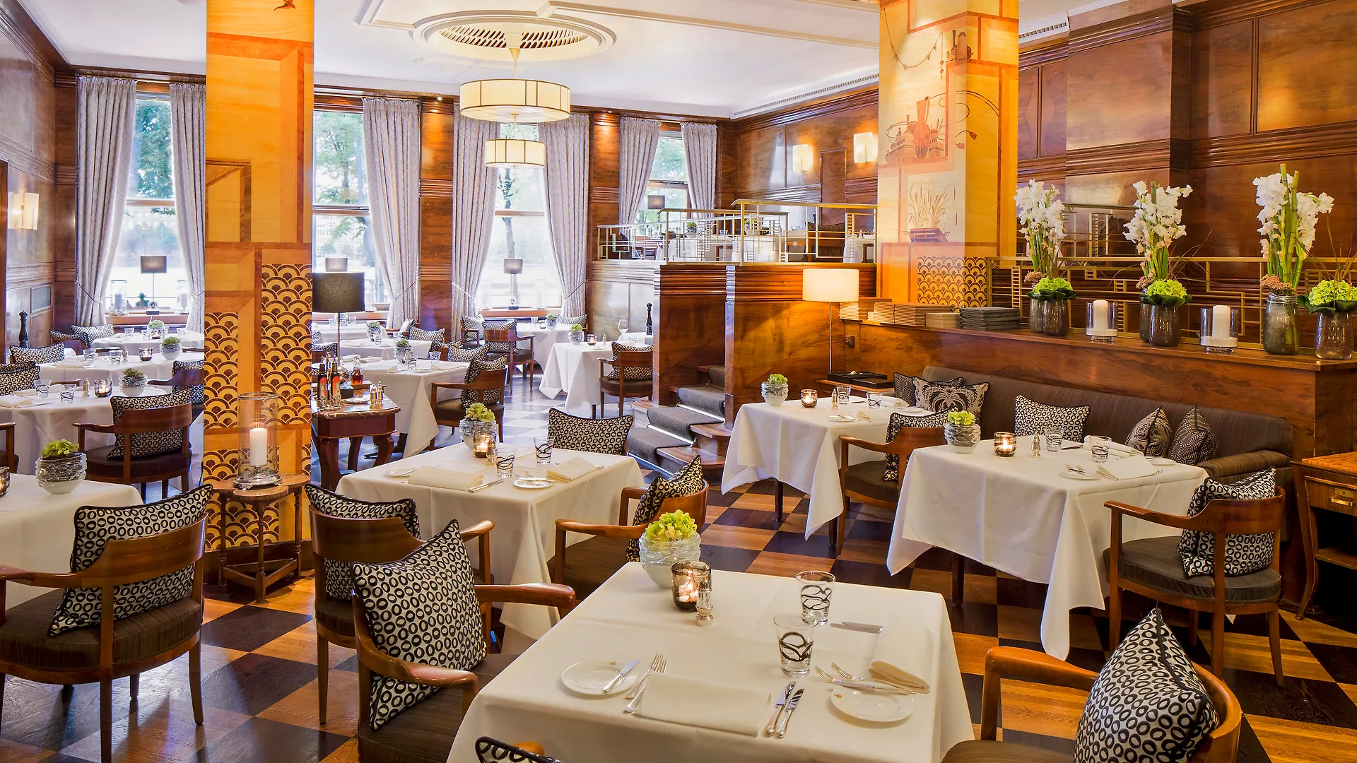 Fairmont Hotel Vier Jahreszeiten Hamburg