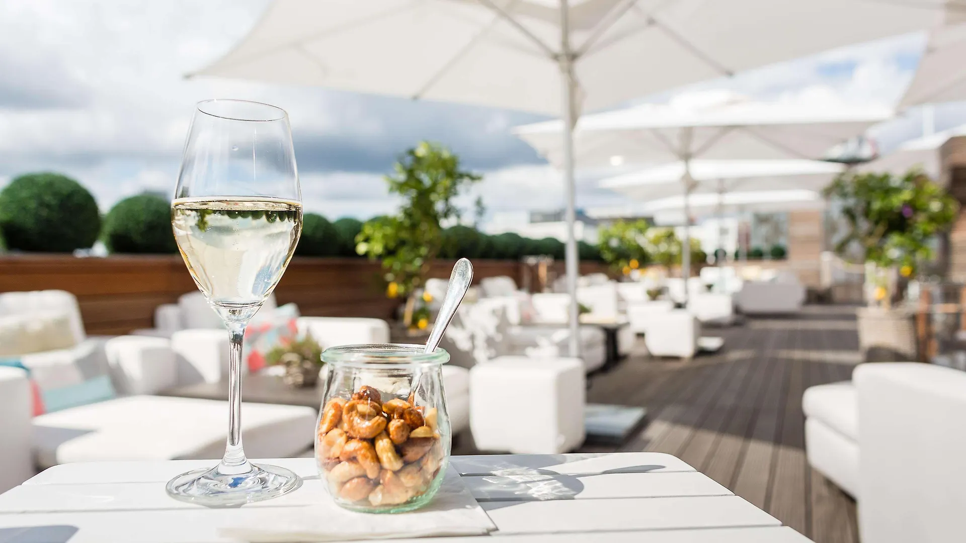 Fairmont Hotel Vier Jahreszeiten Hamburgo