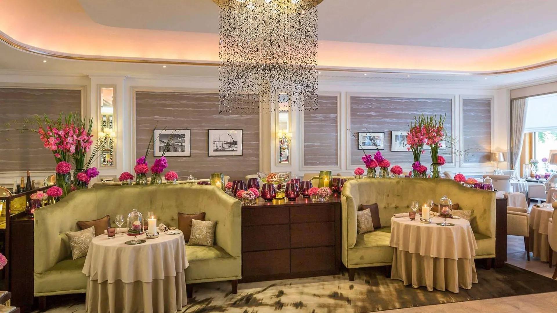 Fairmont Hotel Vier Jahreszeiten Hamburgo 5*,  Alemanha